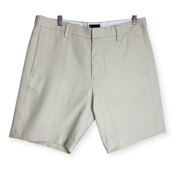 Light Tan Mens H&M Slim Fit Chino Shorts Size 33 - Picture 1 of 5